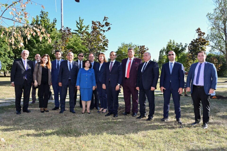 featured-image-460206