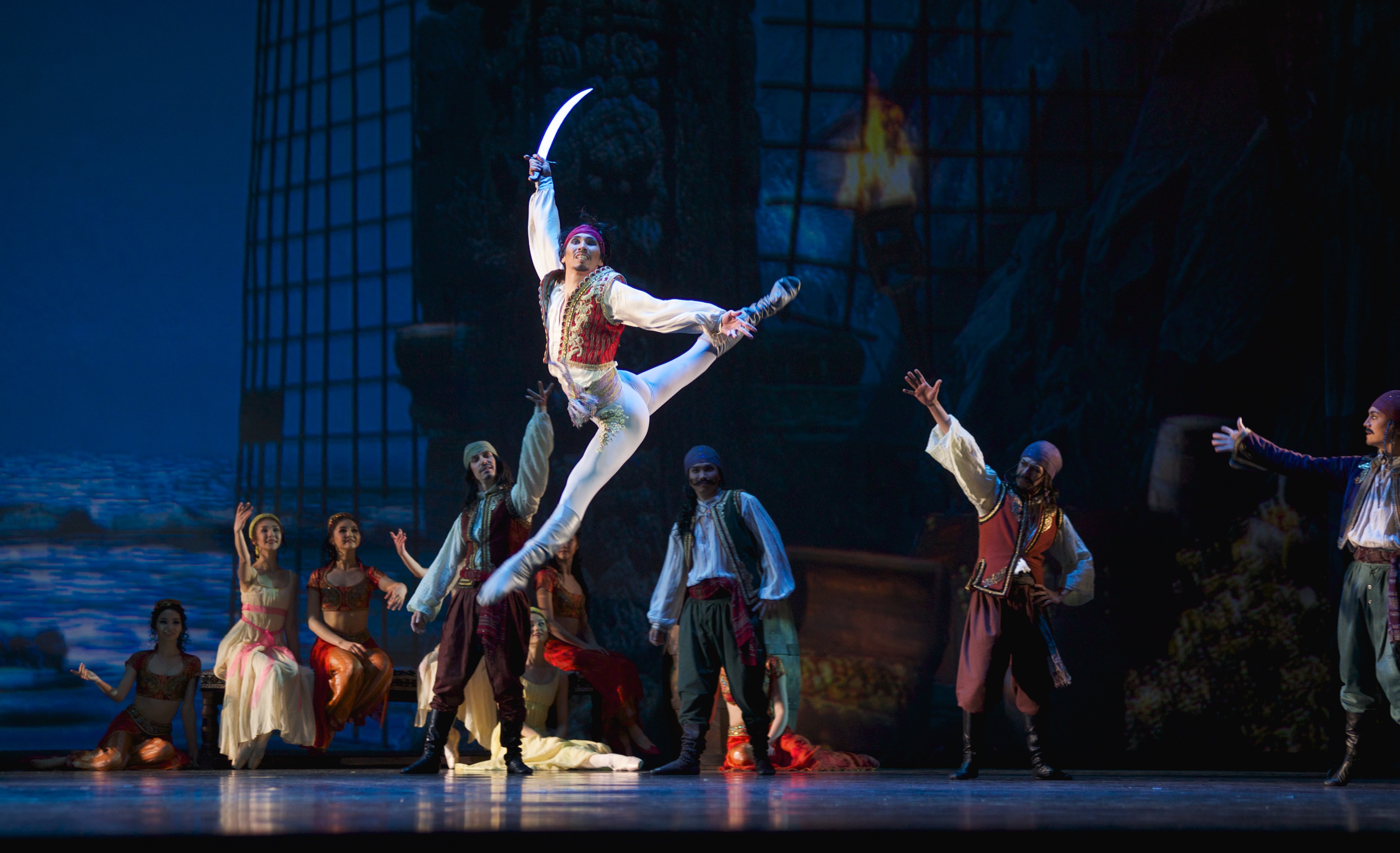 media-o-tarlanov-korsar