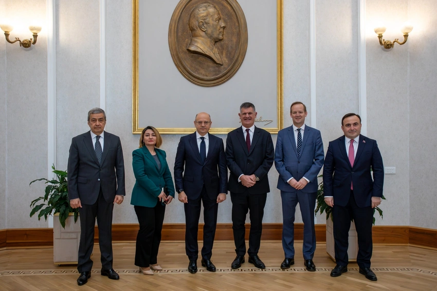 media-l01o8sapkr06cg3o2bzrboejaga30ycpdqo9p2si_850